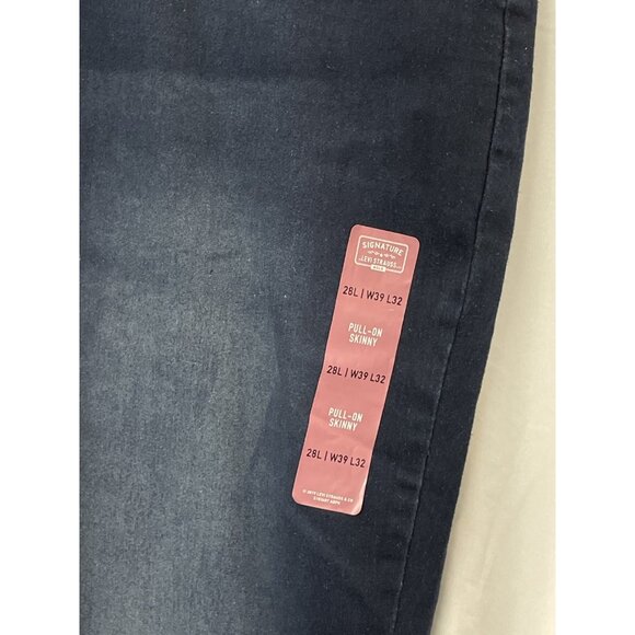 Signature by Levi Strauss Gold Women's Pull On Skinny Jeans Stretch 28L W39 L32 - Picture 3 of 11